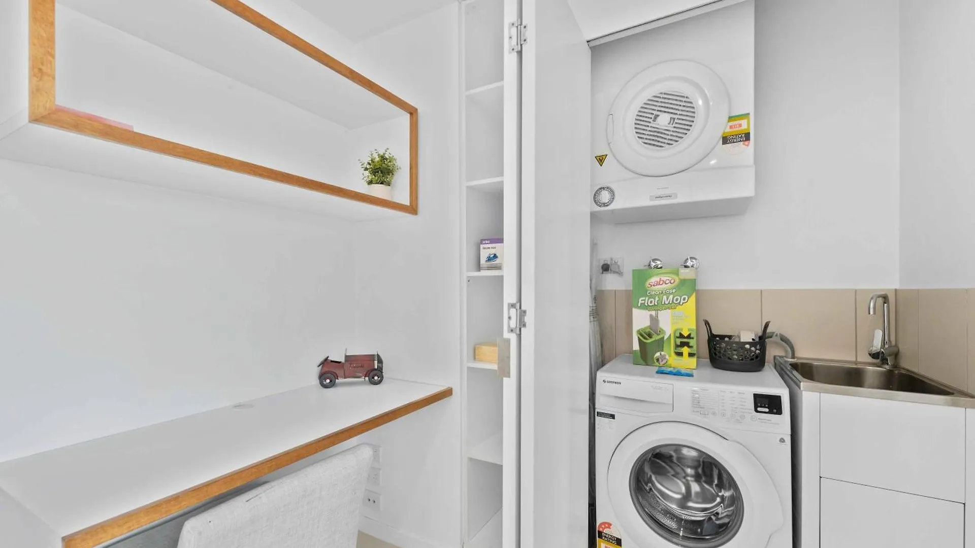 Modern 1Br In The Heart Of South Brisbane W Wifi Parking Lägenhet